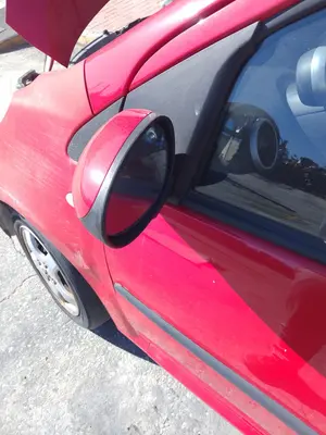 Foto de RETROVISOR IZQUIERDO PEUGEOT 107 1.0 CAT (384F) (68 CV / 50 KW) foto 2