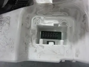 Foto de MANDO CALEFACCION / AIRE ACONDICIONADO FORD FIESTA (CNN) 1.5 TDCi CAT (75 CV / 55 KW) referencia 8A6148549 foto 2