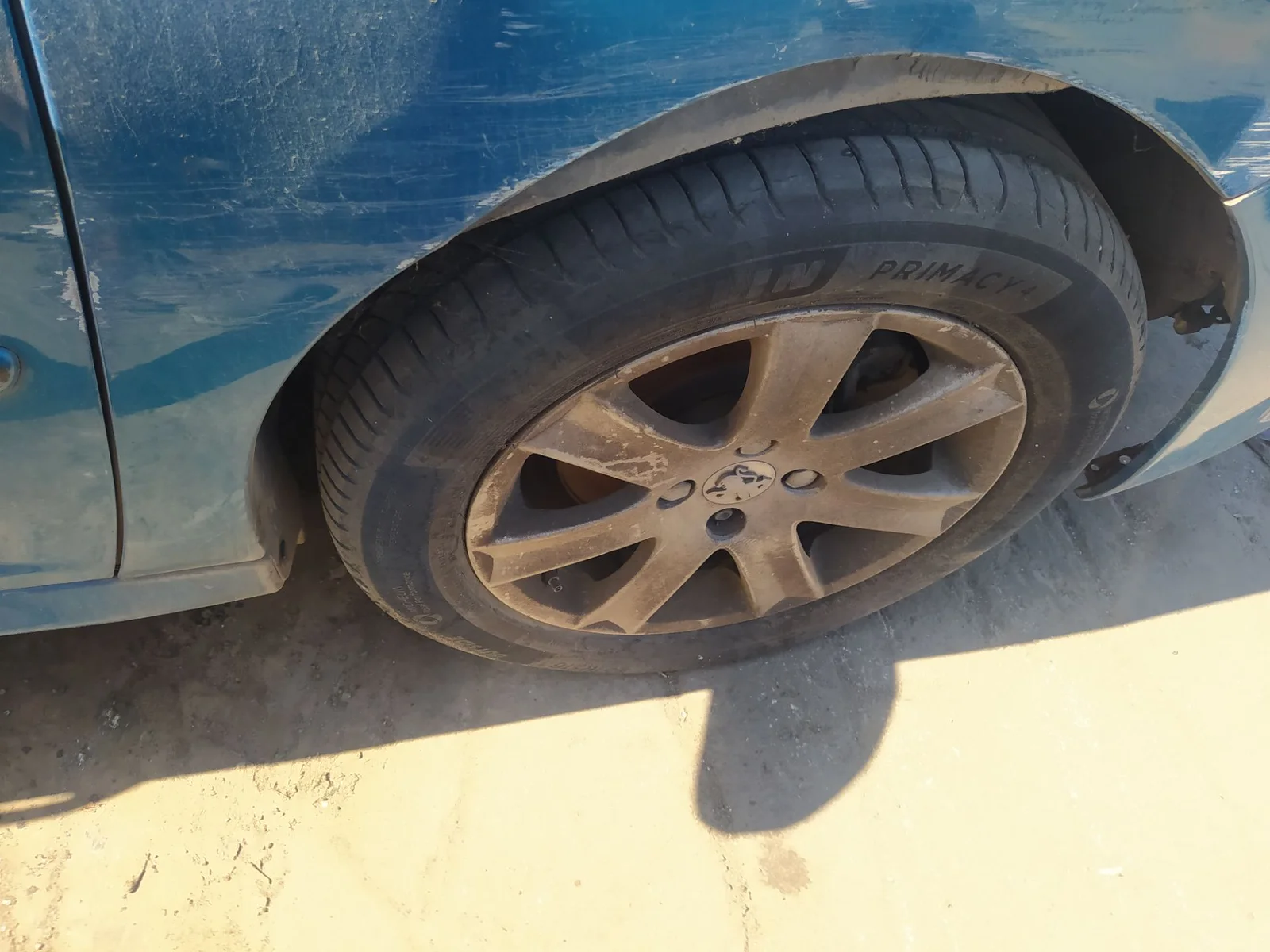 Foto de PINZA DE FRENO TRASERA DERECHA PEUGEOT 207 1.6 16V CAT (109 CV / 80 KW) referencia 4400W6