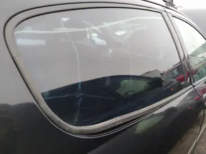 Foto de LUNA TRASERA DERECHA PEUGEOT 407 2.0 16V HDi FAP CAT (RHR / DW10BTED4) (136 CV / 100 KW)