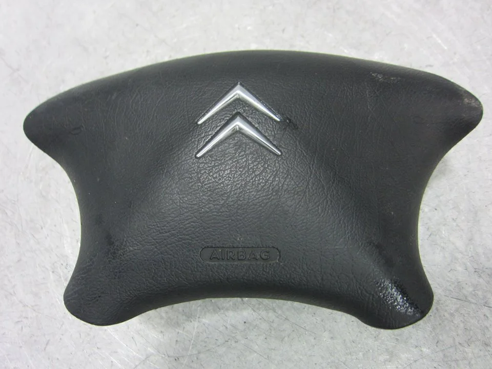 Foto de AIRBAG DELANTERO IZQUIERDO CITROEN XSARA BERLINA 1.6 16V CAT (NFU / TU5JP4) (109 CV / 80 KW) referencia 6004608A