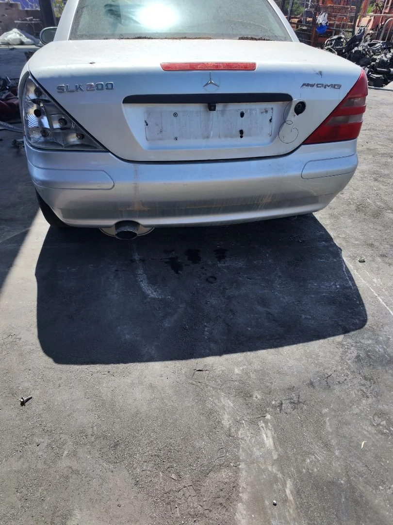 Foto de PARAGOLPES TRASERO MERCEDES-BENZ SLK (BM 170) ROADSTER 2.0 16V CAT (136 CV / 100 KW) referencia A1708800771