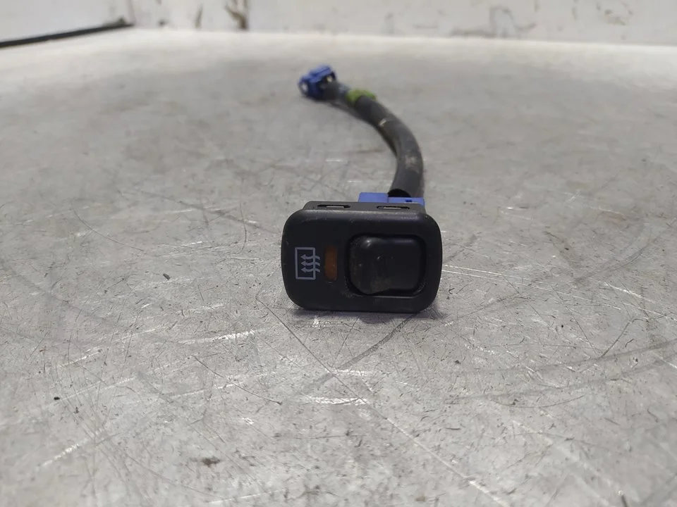Foto de INTERRUPTOR DAIHATSU MOVE L600 referencia 10736116675