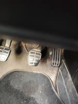 Foto de PEDAL FRENO VOLKSWAGEN GOLF III (1H1)(11.1991) 1.9 TDI (110 CV / 81 KW)
