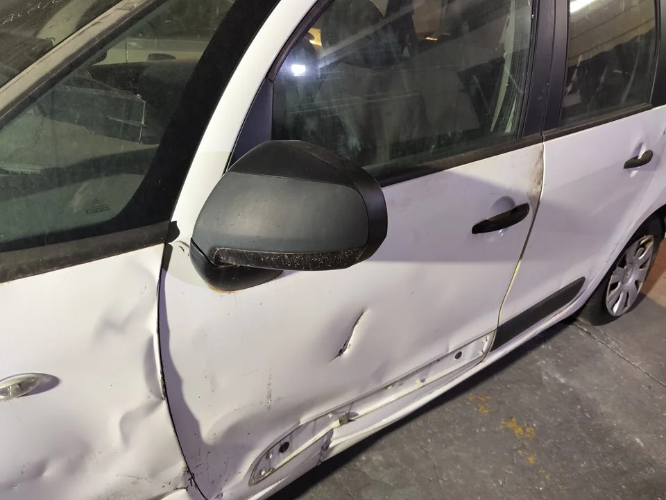 Foto de RETROVISOR IZQUIERDO CITROEN C3 PICASSO referencia 8153XS
