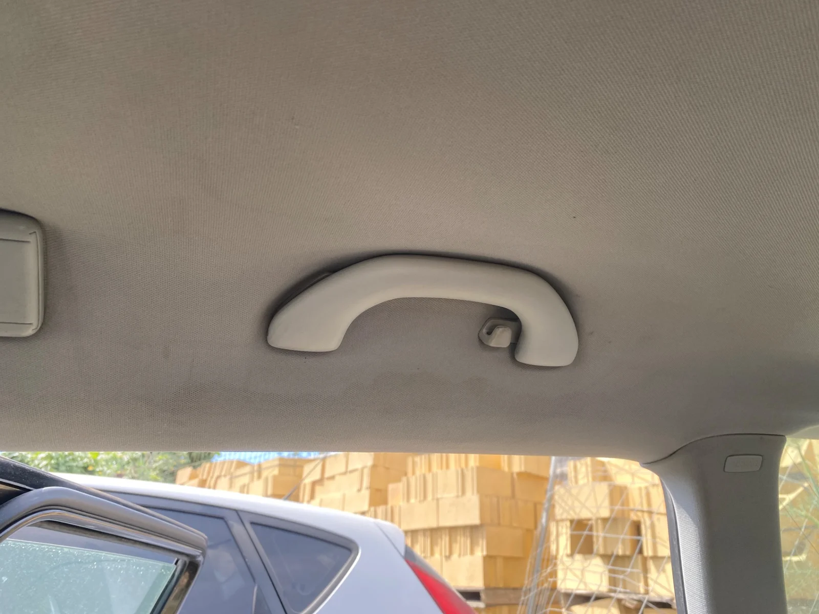 Foto de ASIDERO TECHO TRASERO DERECHO VOLKSWAGEN PASSAT VARIANT (3C5) 2.0 TDI DPF (170 CV / 125 KW) referencia 1K0857607N FKZ