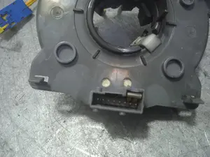 Foto de ANILLO AIRBAG OPEL ASTRA G BERLINA 2.0 DTI (101 CV / 74 KW) referencia 24436920 foto 5