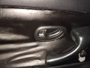 Foto de MANETA INTERIOR TRASERA IZQUIERDA PEUGEOT 406 BERLINA (S1/S2) 2.0 HDi CAT (90 CV / 66 KW) referencia 9143E7