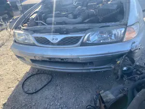 Foto de PARAGOLPES DELANTERO NISSAN ALMERA (N15) 2.0 Diesel (75 CV / 55 KW)