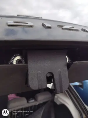 Foto de CERRADURA MALETERO / PORTON SEAT IBIZA BERLINA (6J5) 1.4 16V (86 CV / 63 KW)