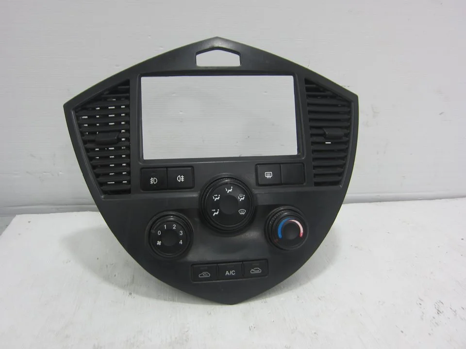 Foto de MANDO CALEFACCION / AIRE ACONDICIONADO KIA CARENS (RS) 2.0 Turbodiesel CAT (113 CV / 83 KW) referencia 0K2FA61190