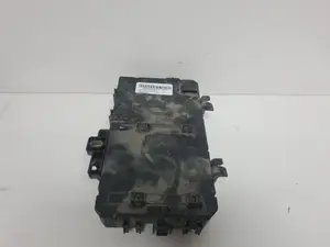 Foto de CAJA RELES / FUSIBLES OPEL ASTRA H GTC referencia 5DK00866932 foto 2