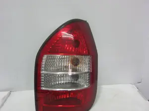 Foto de PILOTO TRASERO DERECHO OPEL ZAFIRA A 2.2 16V DTI CAT (Y 22 DTR / L50) (125 CV / 92 KW) referencia 62281