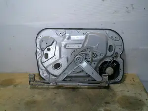 Foto de ELEVALUNAS DELANTERO DERECHO FORD FOCUS BERLINA (CAP) 1.6 TDCi CAT (109 CV / 80 KW) referencia 4M51A045H16 foto 2