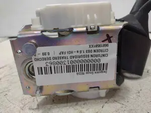Foto de CINTURON SEGURIDAD TRASERO DERECHO CITROEN DS3 1.6 e-HDi FAP (92 CV / 68 KW) referencia 96819581XX foto 4