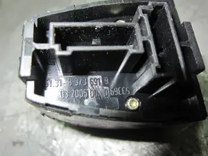 Foto de MANDO RETROVISOR BMW SERIE 3 BERLINA (E46) 3.0 24V Turbodiesel CAT (184 CV / 135 KW) referencia 03200500 foto 2
