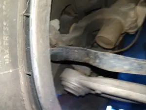 Foto de MANGUETA DELANTERA DERECHA BMW SERIE 3 COMPACTO (E46) 2.0 16V Diesel CAT (150 CV / 110 KW)