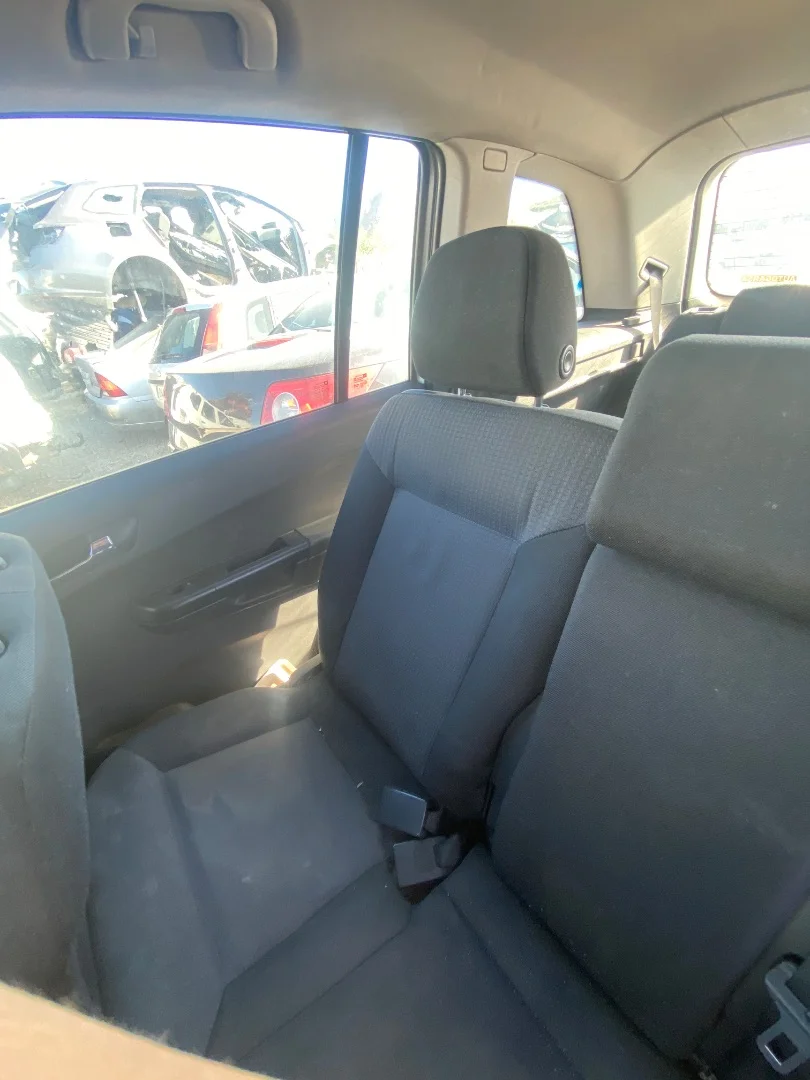 Foto de ASIENTOS TRASERO DERECHO OPEL ZAFIRA B 1.9 CDTI (120 CV / 88 KW) referencia 13173486