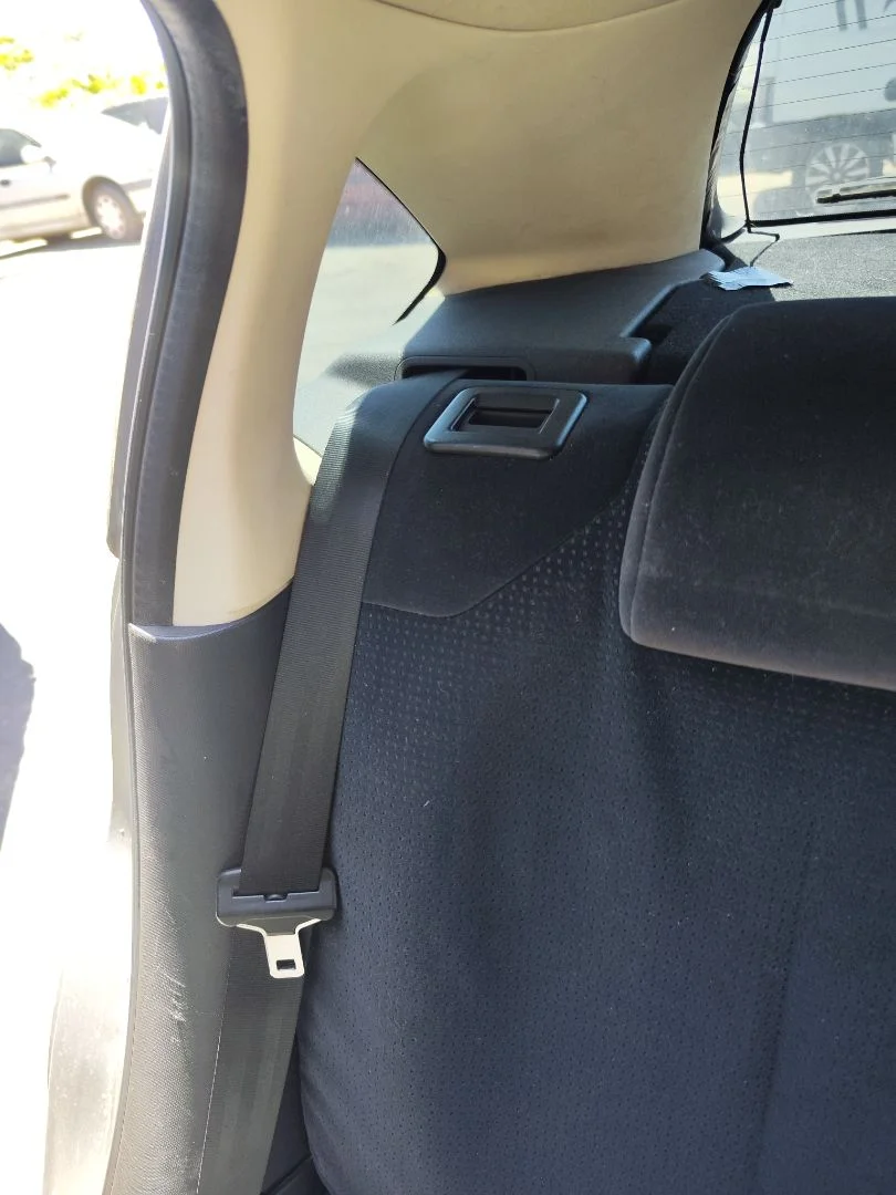 Foto de CINTURON SEGURIDAD TRASERO DERECHO CITROEN C4 BERLINA 1.6 16V HDi (90 CV / 66 KW)