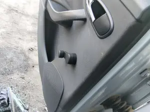 Foto de MANETA ELEVALUNAS TRASERA IZQUIERDA SEAT ALTEA (5P1) 1.9 TDI (105 CV / 77 KW)