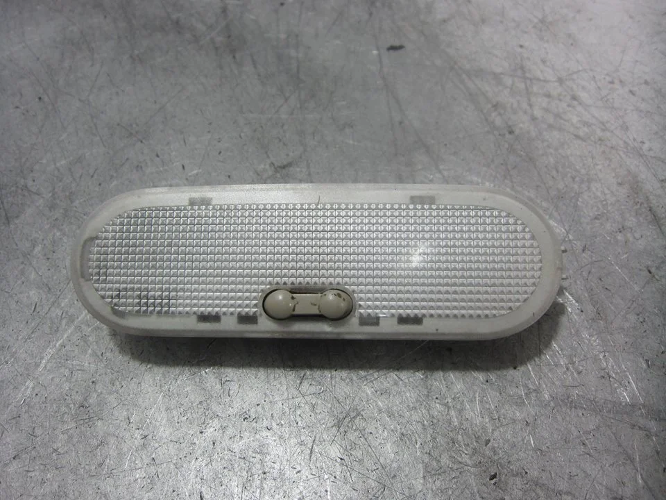 Foto de NO IDENTIFICADO RENAULT CLIO III 1.2 (75 CV / 55 KW) referencia 8200074362