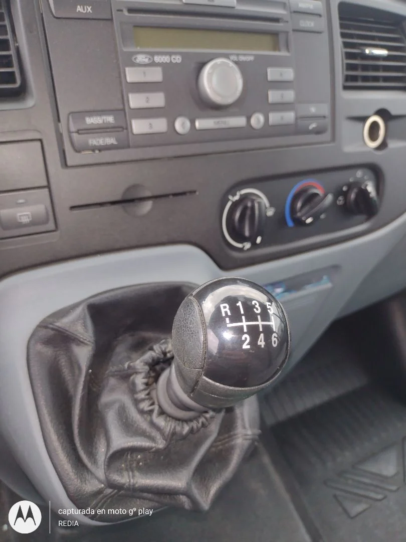 Foto de PALANCA CAMBIO FORD TRANSIT COMBI (TT9) 2.4 TDCi CAT (116 CV / 85 KW)