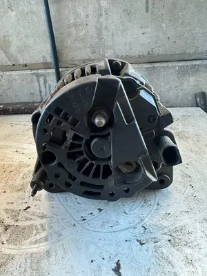 Foto de ALTERNADOR SEAT IBIZA (6L1) referencia 038903023L foto 3
