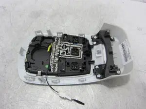 Foto de LUZ INTERIOR PEUGEOT 508 2.0 16V HDi FAP (140 CV / 103 KW) referencia 968848N0033 foto 2