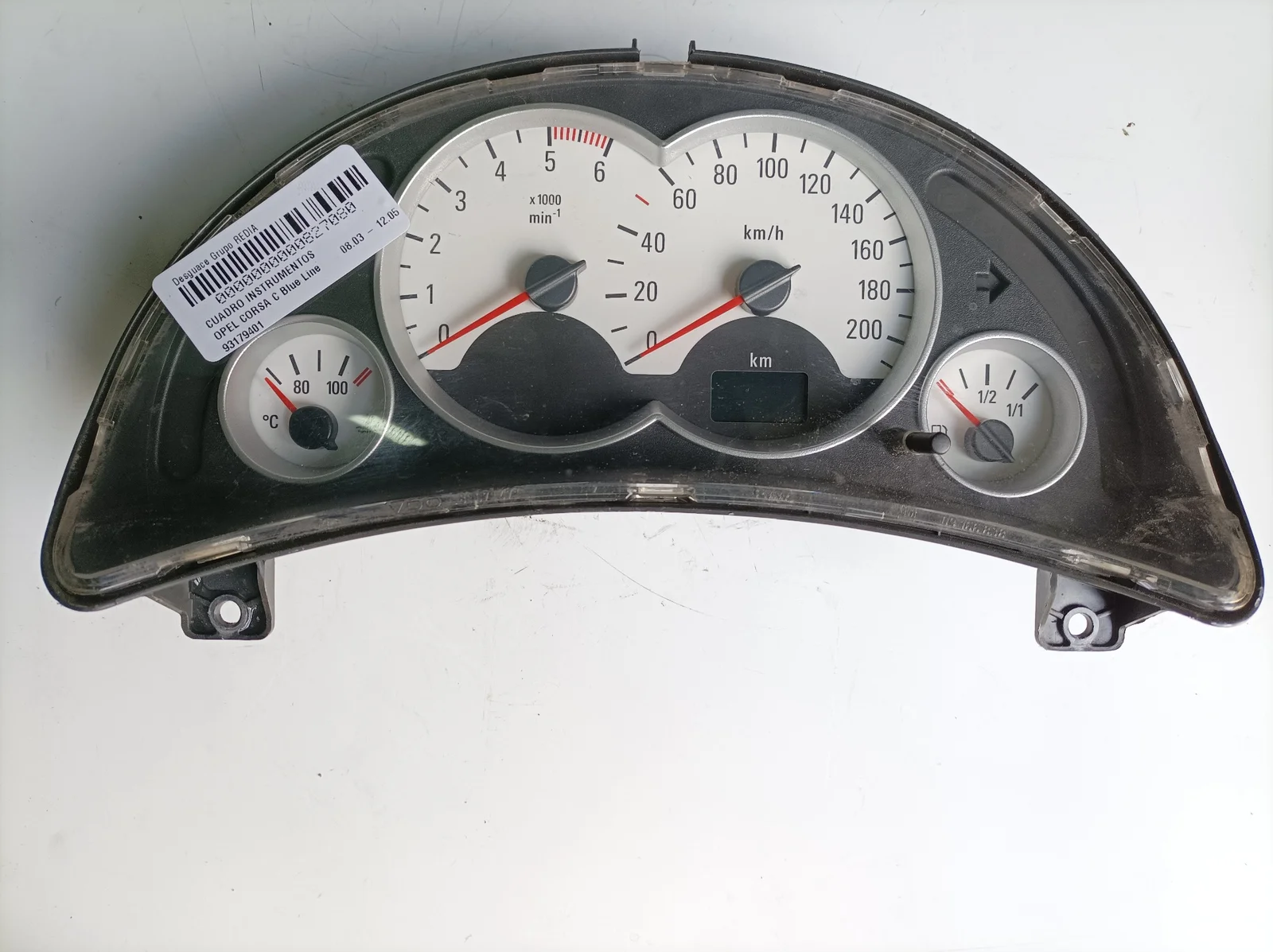 Foto de CUADRO INSTRUMENTOS OPEL CORSA C 1.3 16V CDTI CAT (Z 13 DT / LN9) (69 CV / 51 KW) referencia 93179401