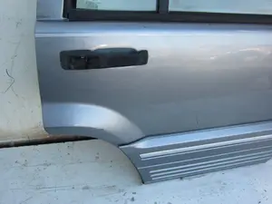Foto de PUERTA TRASERA DERECHA CHRYSLER JEEP GR.CHEROKEE (ZJ)/(Z) 5.2 V8 CAT (211 CV / 155 KW) foto 2