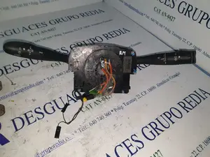 Foto de MANDO MULTIFUNCION CITROEN C3 referencia 61776902