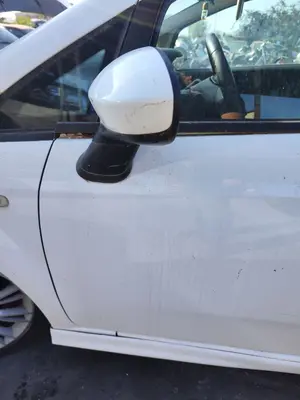 Foto de RETROVISOR IZQUIERDO FIAT GRANDE PUNTO (199) 1.4 (95 CV / 70 KW) referencia 0735596879 foto 4