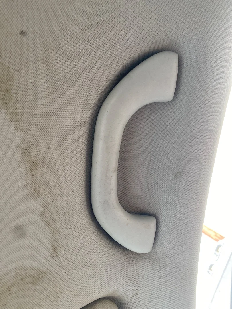 Foto de ASIDERO TECHO DELANTERO DERECHO VOLKSWAGEN TOURAN (1T3) 1.6 TDI DPF (105 CV / 77 KW)