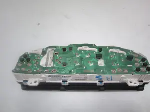 Foto de CUADRO INSTRUMENTOS SUZUKI SWIFT BERLINA (SF/EA) 1.3 CAT (101 CV / 74 KW) referencia 3410065G80 foto 2