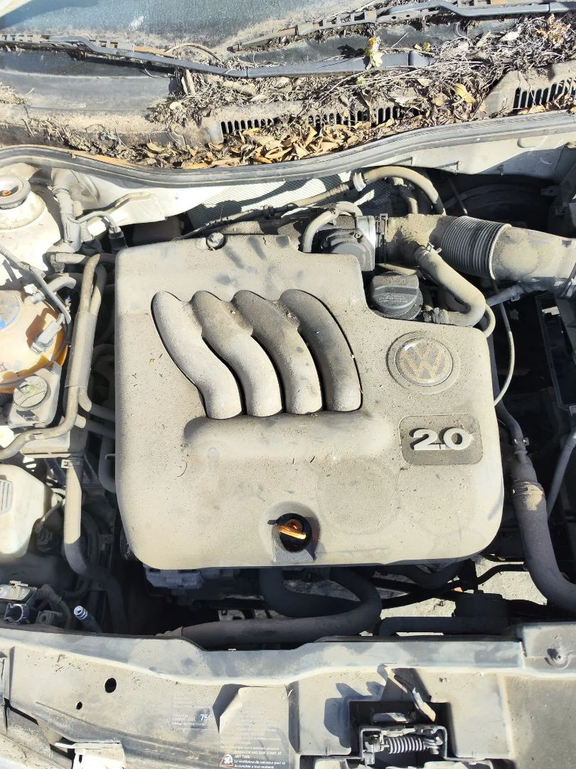 Foto de MOTOR COMPLETO VOLKSWAGEN GOLF IV BERLINA (1J1)(10.1997) 2.0 (116 CV / 85 KW) referencia AQY
