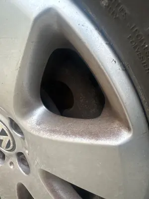 Foto de PINZA DE FRENO TRASERA IZQUIERDA VOLKSWAGEN T5 TRANSPORTER BUS (7H) 2.5 TDI (131 CV / 96 KW)