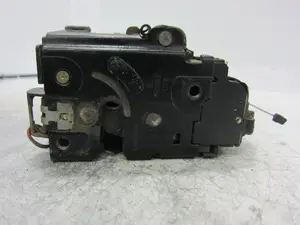 Foto de CERRADURA PUERTA DELANTERA IZQUIERDA SEAT LEON (1M1) 1.9 TDI (110 CV / 81 KW) referencia 3B1837015Q