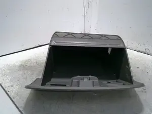 Foto de NO IDENTIFICADO RENAULT CLIO IV GRANDTOUR 0.9 Energy (90 CV / 66 KW) referencia 681087227R foto 3