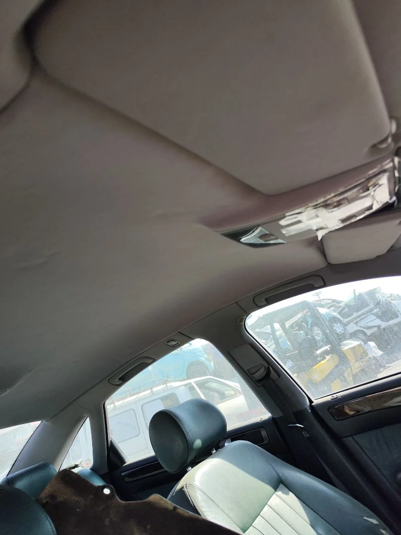 Foto de TECHO INTERIOR AUDI A6 BERLINA (4B2) 2.5 V6 24V TDI (150 CV / 110 KW)