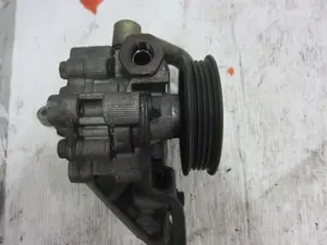 Foto de BOMBA DIRECCION CHRYSLER SEBRING JR 27 CABRIO referencia 4764421AA foto 4