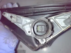 Foto de RETROVISOR IZQUIERDO BMW SERIE 3 BERLINA (E90) referencia 010803 foto 4