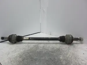 Foto de TRANSMISION TRASERA IZQUIERDA PORSCHE CAYENNE (TIPO 92A) referencia 7P0501201G