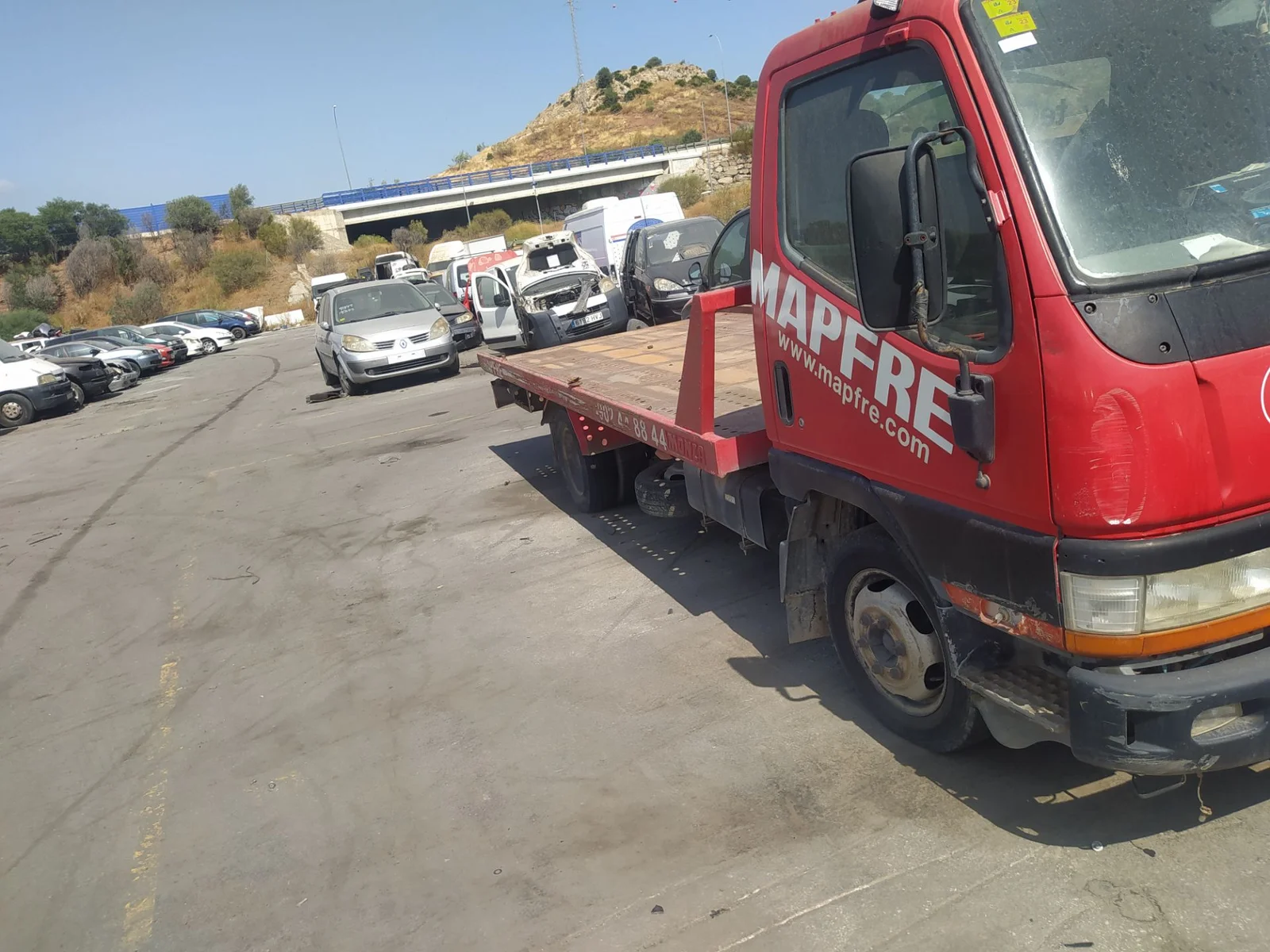 Foto de CREMALLERA DIRECCION MITSUBISHI CANTER 3.0 Diesel (125 CV / 92 KW)