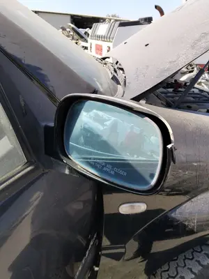 Foto de RETROVISOR DERECHO SSANGYONG REXTON 2.7 Turbodiesel CAT (160 CV / 118 KW)