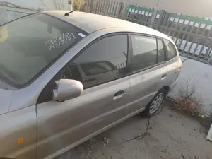 Foto de PUERTA DELANTERA IZQUIERDA KIA RIO (BC) 1.3 CAT (75 CV / 55 KW) referencia 76003FD100