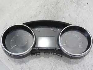 Foto de CUADRO INSTRUMENTOS PEUGEOT 3008 2.0 16V HDi FAP CAT (RHE / DW10CTED4) (150 CV / 110 KW) referencia 9676614680 foto 6