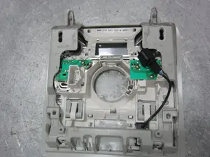 Foto de NO IDENTIFICADO SEAT LEON (5F1) 1.6 TDI (105 CV / 77 KW) referencia 5F0947105R foto 4