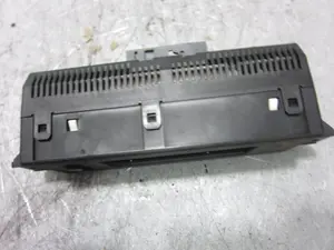 Foto de PANTALLA MULTIFUNCION OPEL CORSA D 1.3 16V CDTI CAT (Z 13 DTH / L4I) (90 CV / 66 KW) referencia 281170669 foto 2