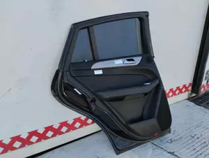 Foto de PUERTA TRASERA IZQUIERDA MERCEDES-BENZ CLASE GLE (BM 292) COUPE 3.0 CDI CAT (258 CV / 190 KW) foto 9
