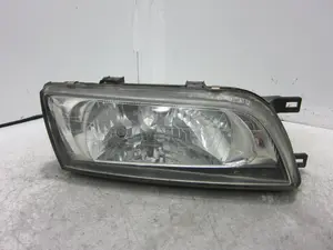 Foto de FARO DERECHO NISSAN ALMERA (N15) 2.0 Diesel (75 CV / 55 KW) referencia E139261 foto 1